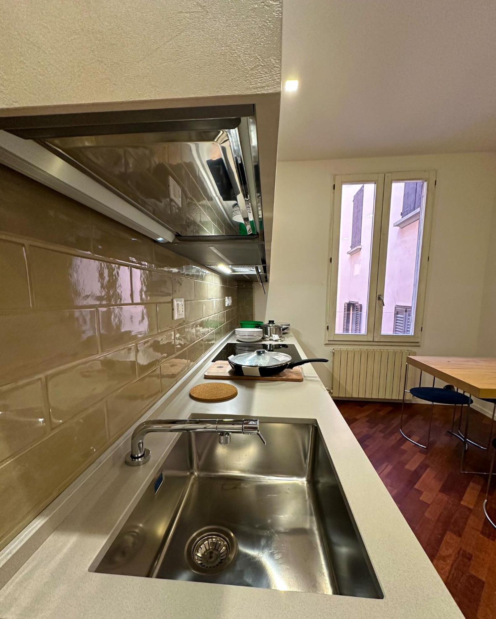 Whouse Large Suite Apartment Indipendenza Bologna Exterior photo
